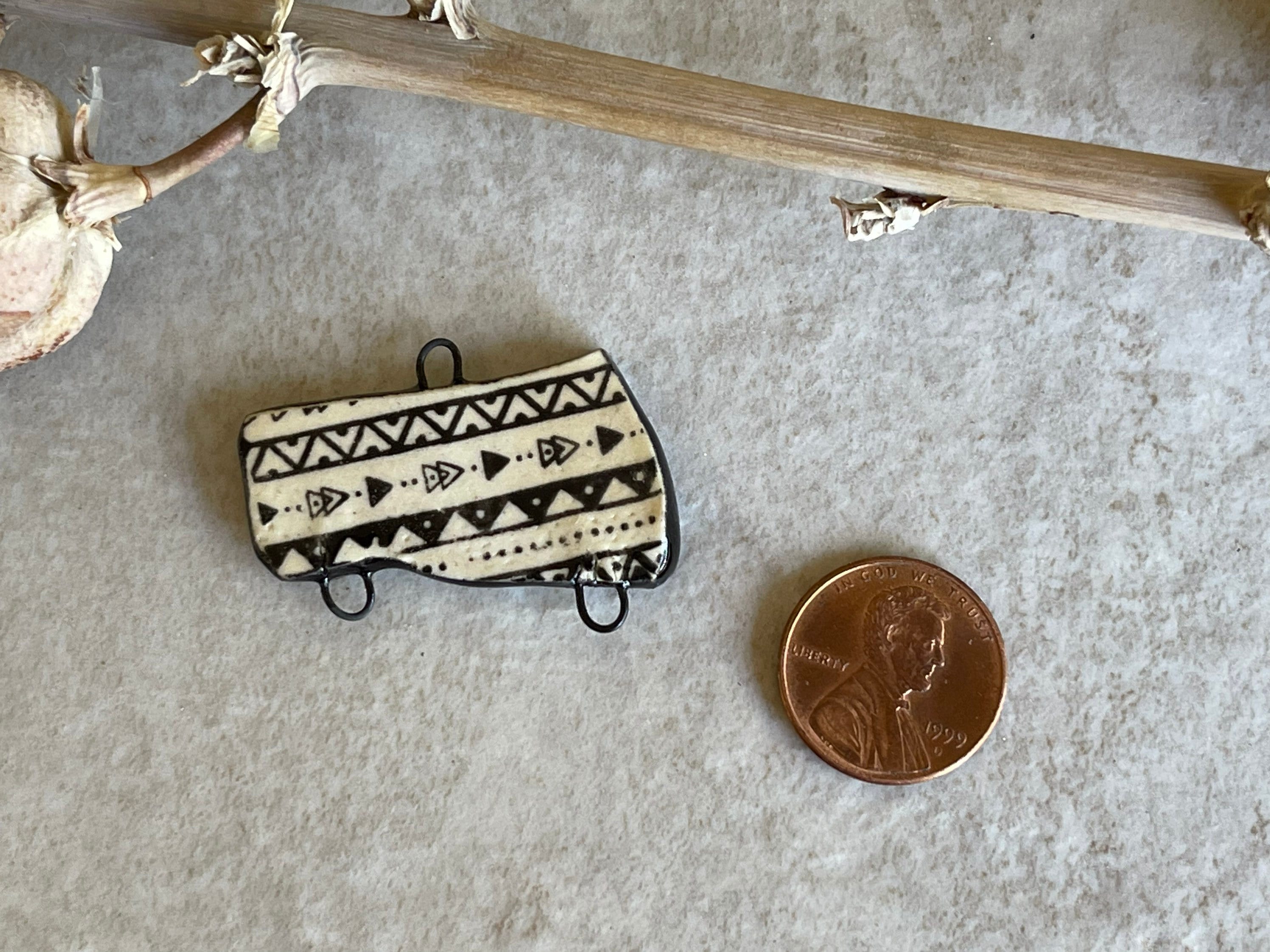 Black and White Pendant Bead, Porcelain Bead, Ceramic Charm, Jewelry Making Components, Pendant