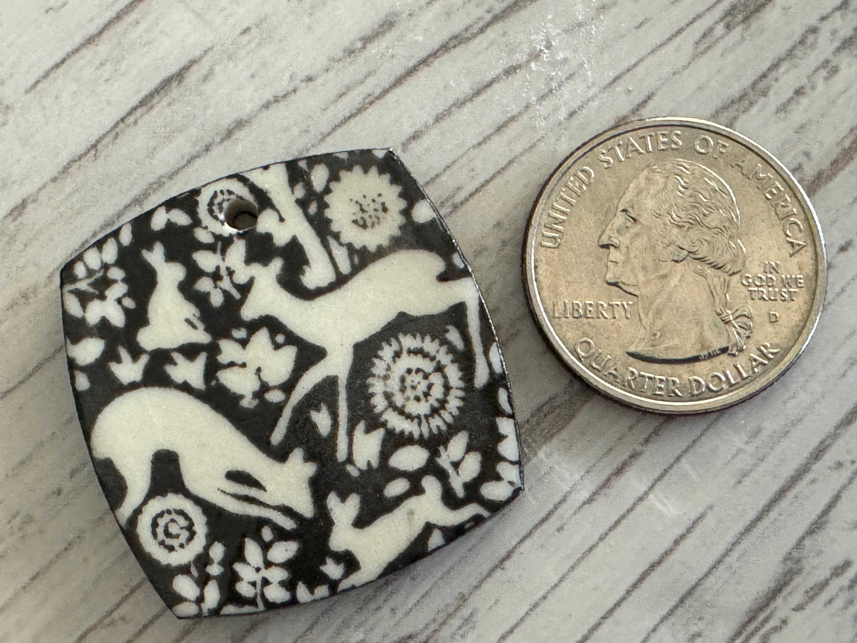 Black and White Deer Animals Bead, Rabbit Pendant, Squirrel jewelry, Porcelain Ceramic Pendant, Jewelry Making Components