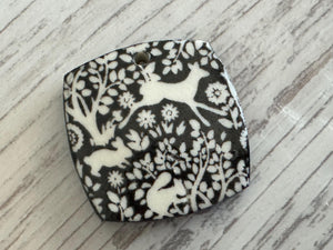 Black and White Deer Animals Bead, Rabbit Pendant, Squirrel jewelry, Porcelain Ceramic Pendant, Jewelry Making Components