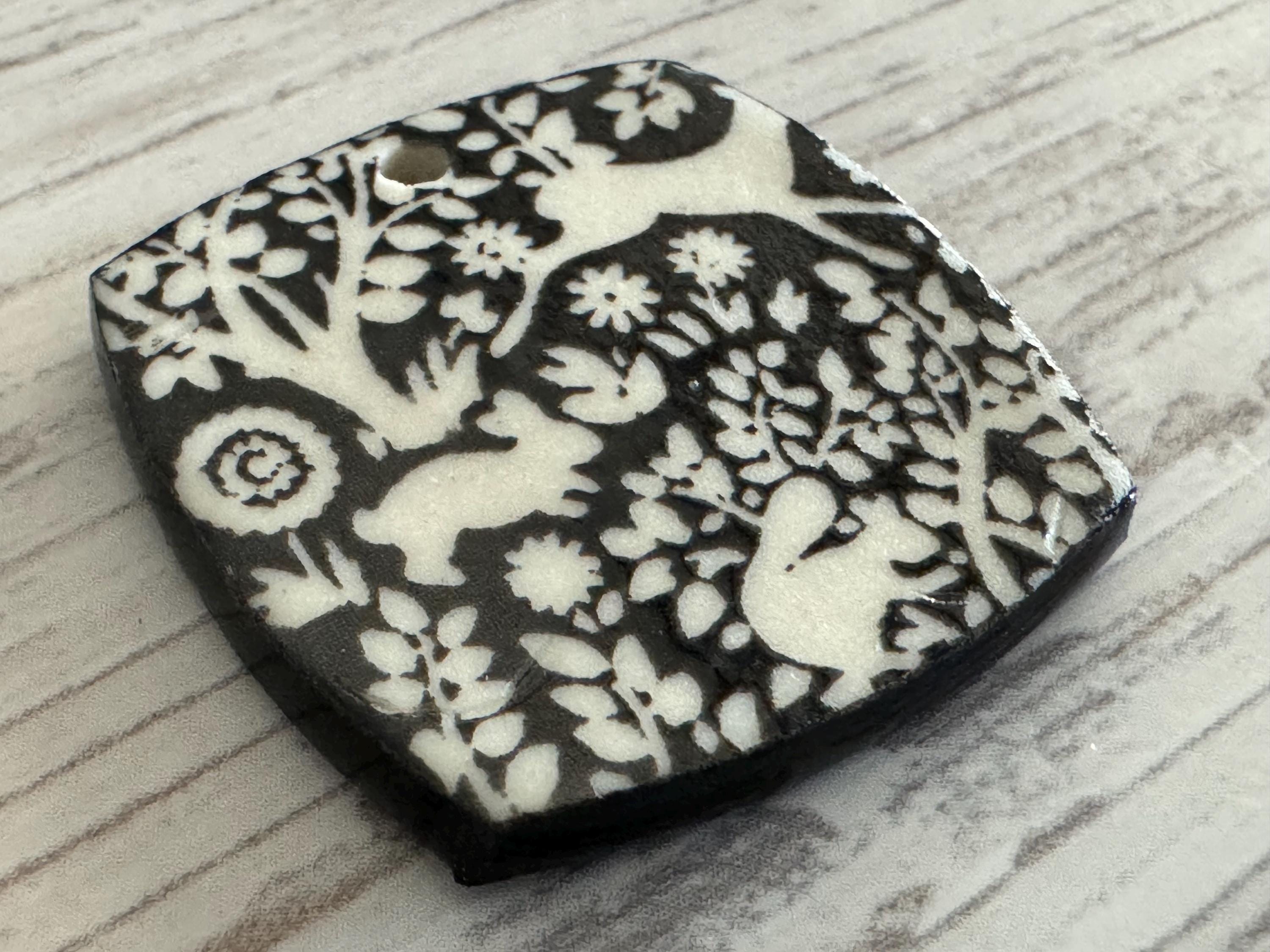 Black and White Deer Animals Bead, Rabbit Pendant, Squirrel jewelry, Porcelain Ceramic Pendant, Jewelry Making Components