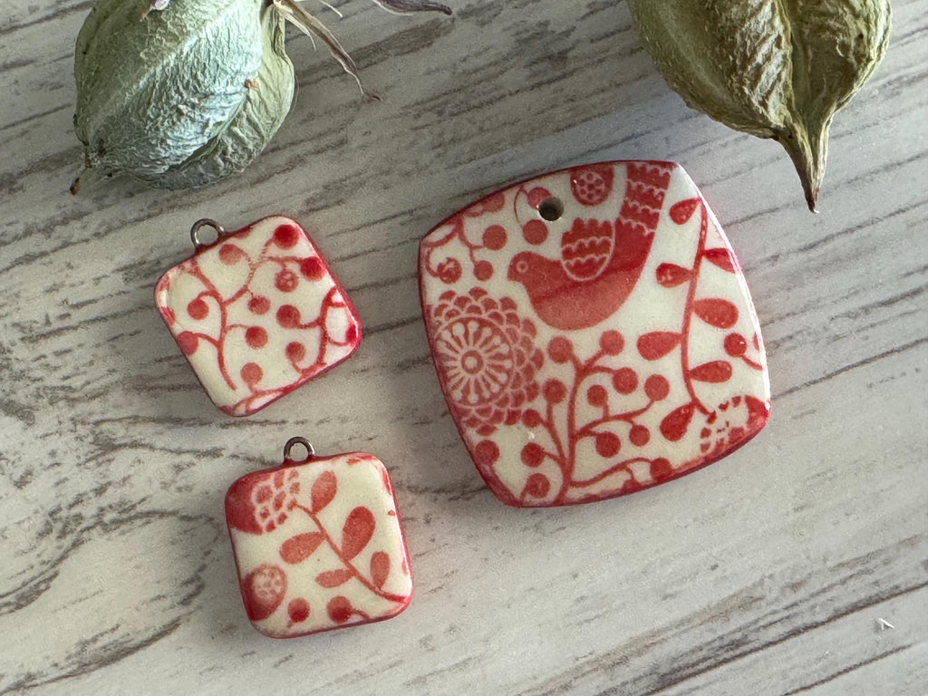 Red Scandinavian Bird Bead, Bird Pendant, Pendant and Charms, Bead Set, Porcelain Ceramic Pendant, Jewelry Making Components