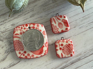 Red Scandinavian Bird Bead, Bird Pendant, Pendant and Charms, Bead Set, Porcelain Ceramic Pendant, Jewelry Making Components