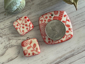 Red Scandinavian Bird Bead, Bird Pendant, Pendant and Charms, Bead Set, Porcelain Ceramic Pendant, Jewelry Making Components