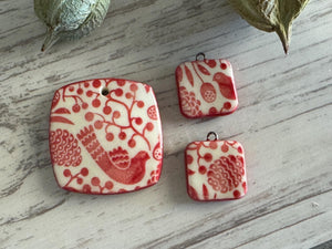 Red Scandinavian Bird Bead, Bird Pendant, Pendant and Charms, Bead Set, Porcelain Ceramic Pendant, Jewelry Making Components