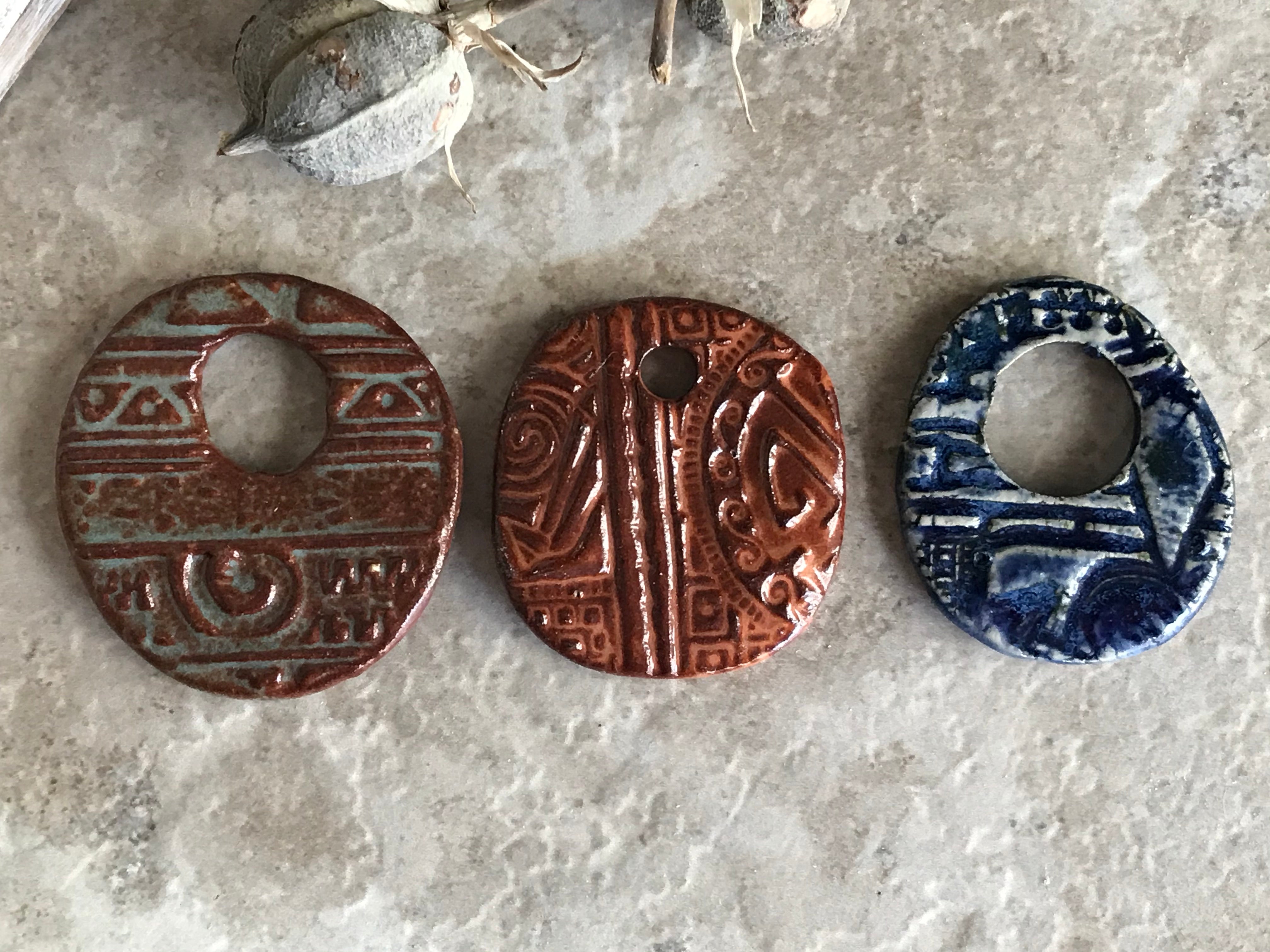 Round Ceramic Focal Pendant Beads - Various Colors