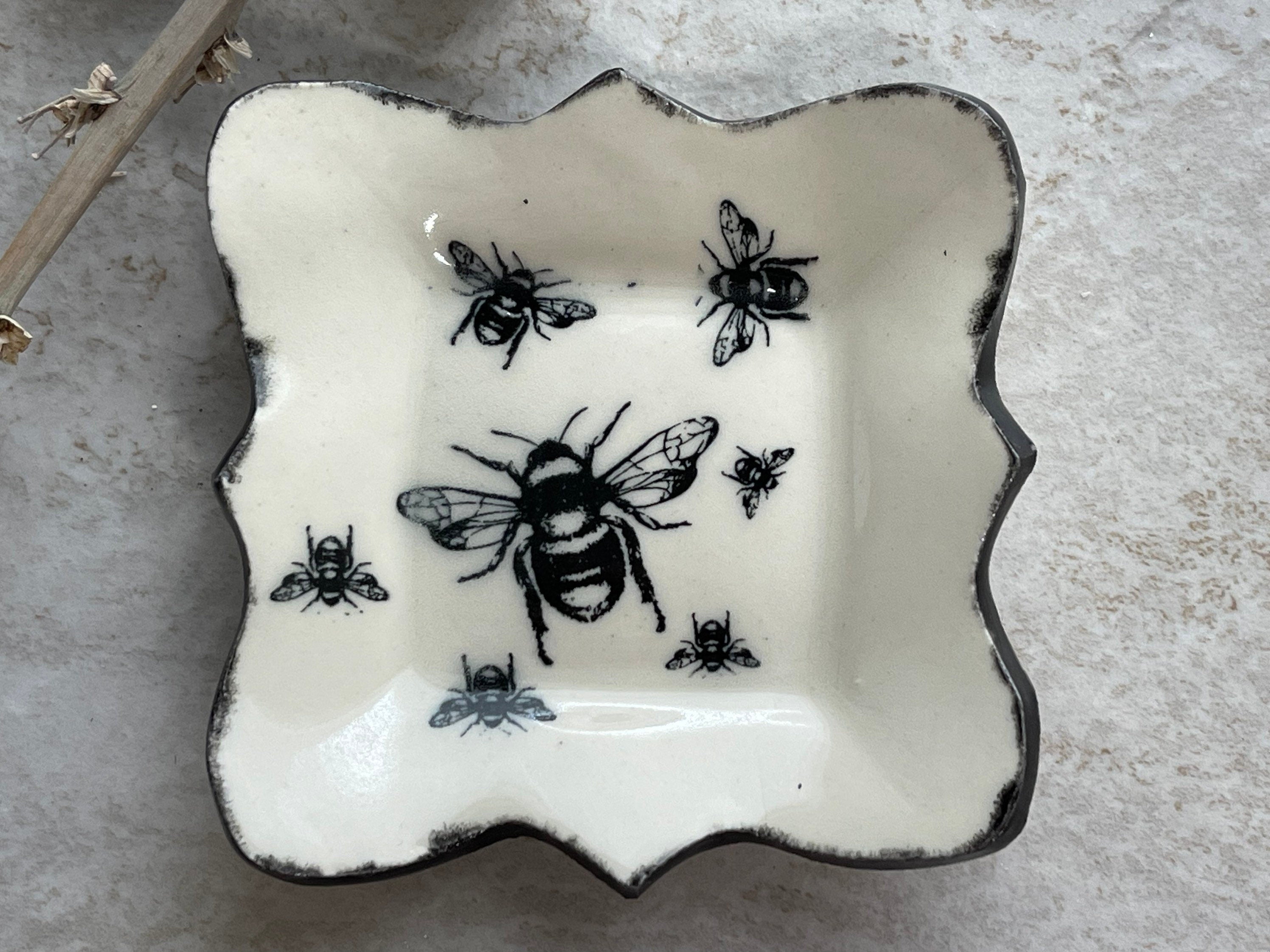 Bee Ring Dish, Bumblebee Trinket Tray, Porcelain Tray, Honeybee Jewelry Storage, Mother's Day Gift