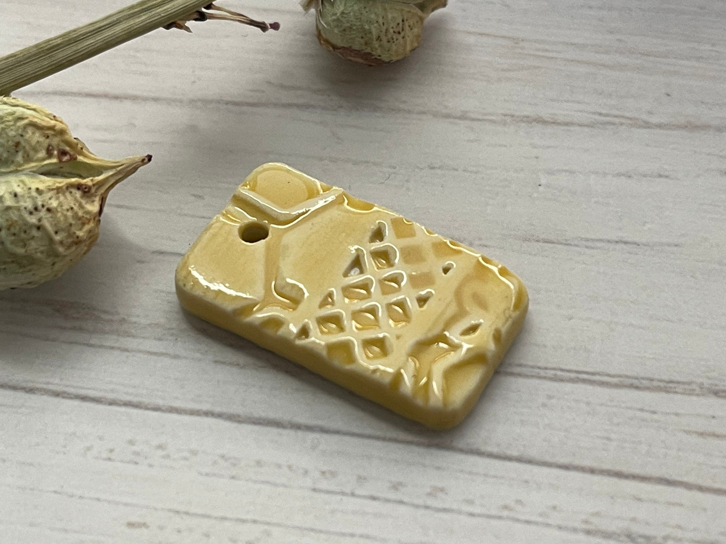 Honeycomb Pendant Bead, Porcelain Beads, Ceramic Charms, Jewelry Making Components, DIY Necklace Beads, Pendant