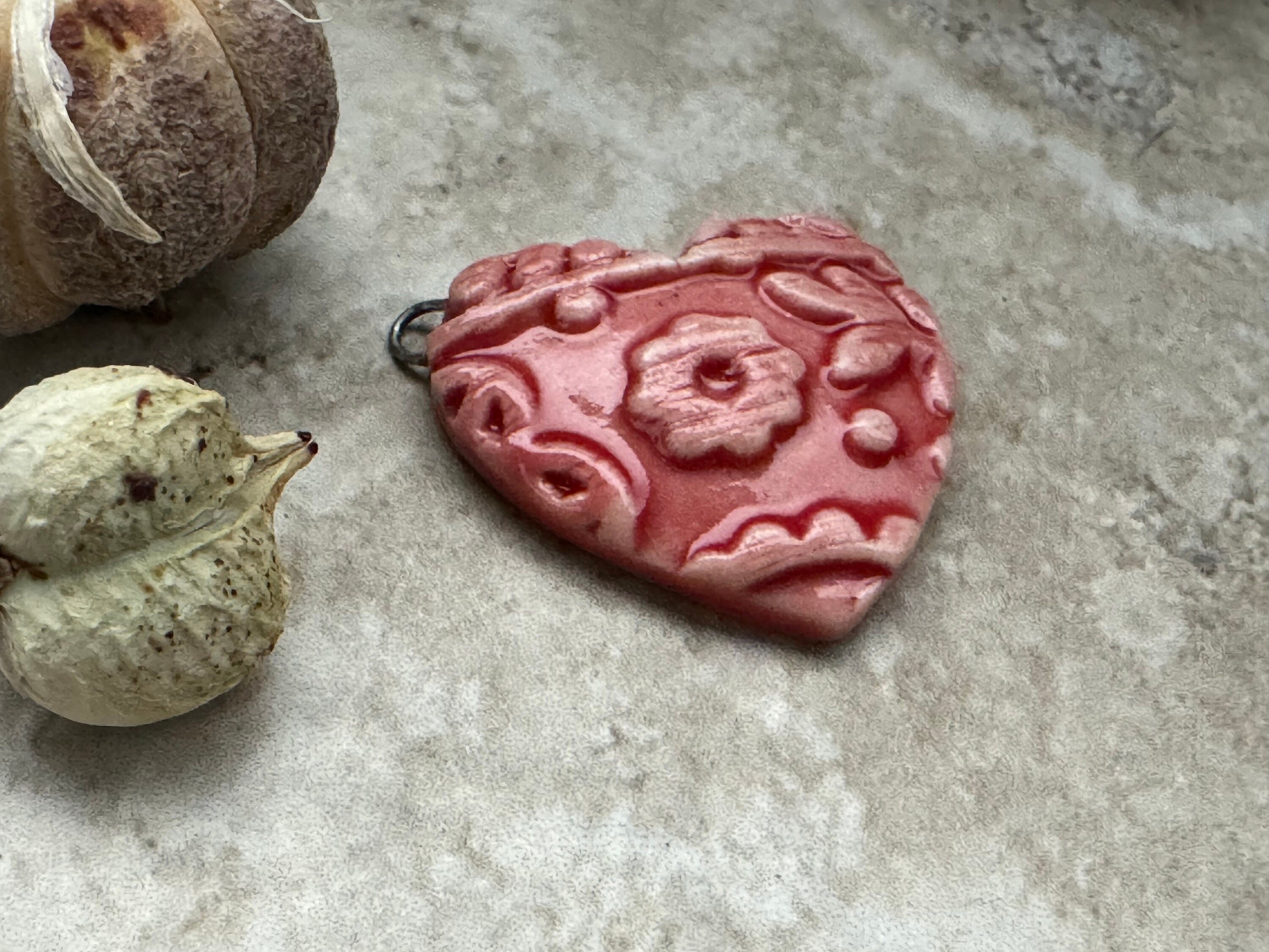 Red Heart, Vintage Pattern Heart, Double Wire Heart Pendant, Porcelain Ceramic Pendant, Artisan Pendant, Jewelry Making Components