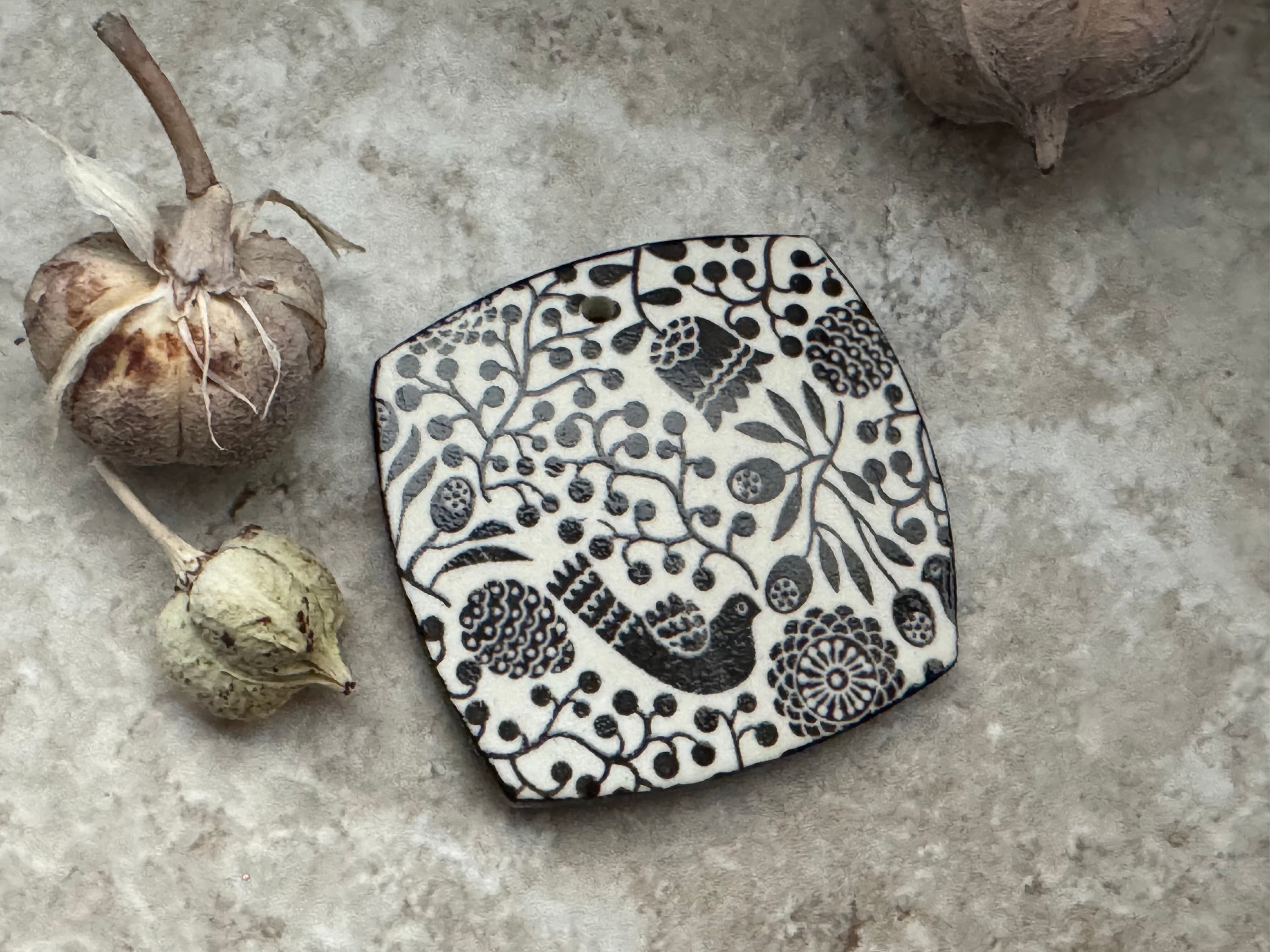 Scandinavian Bird Pendant and Charm, Black and White Pendant, Obtuse Square, Porcelain Ceramic Pendant, Jewelry Making Components